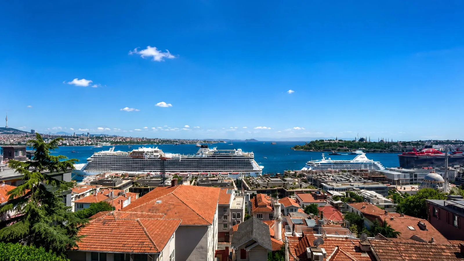 Cihangir full Boğaz manzaralı daire dış manzara çekimi